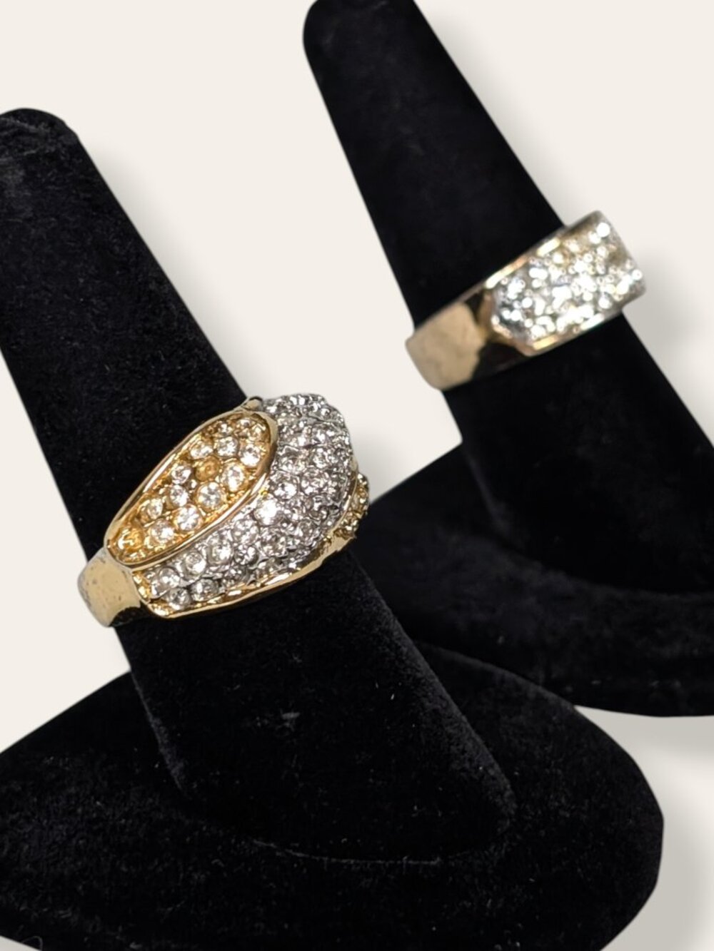 Set of 2 Vintage 18KGE / HGE Costume Rings